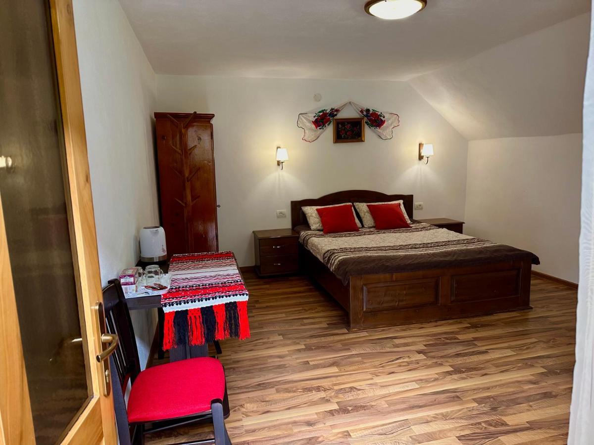 Casa Aurelia Hotell Chiscau Eksteriør bilde